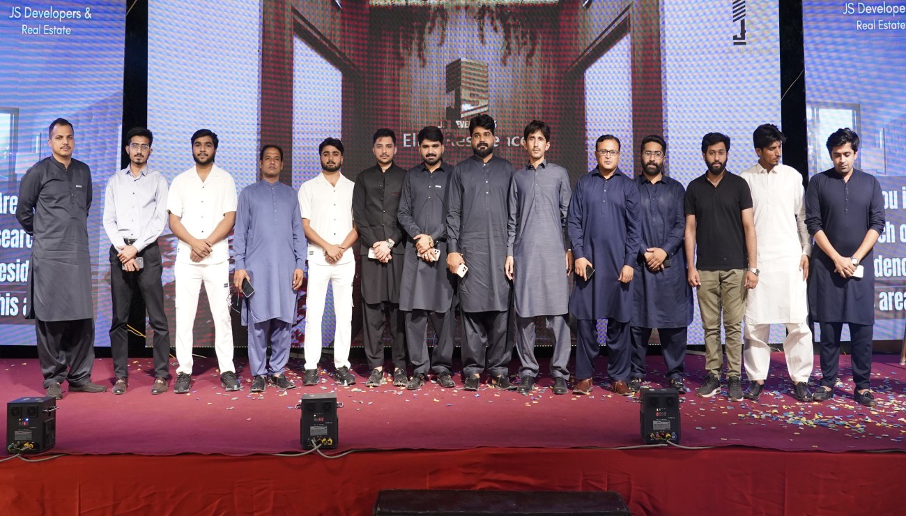 🌍 A Monumental Beginning at Elite Residency! 🏗