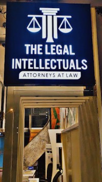The Legal Intellectuals