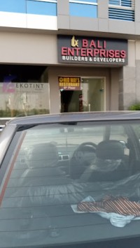 Midway's Restaurant & Hi-Tea Bar